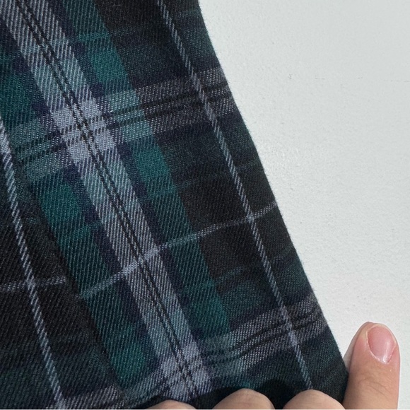 Ecote Plaid Pleated Mini Skirt Green Navy Cotton Rayon Size 8 Urban Outfitters - Picture 2 of 6